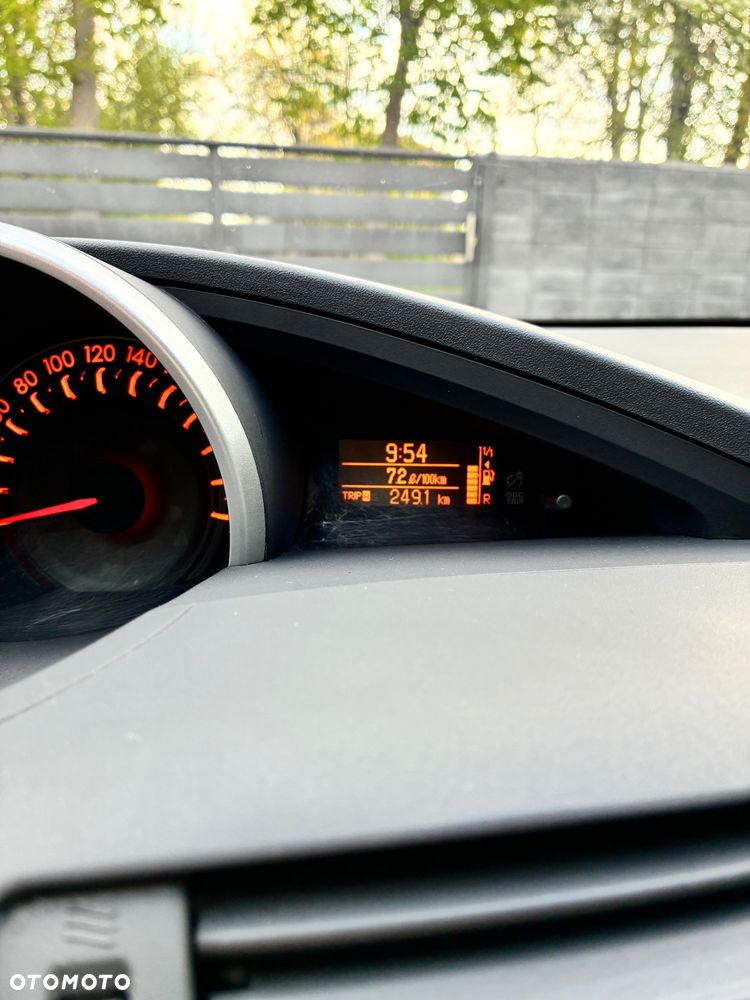 Toyota Verso - 10