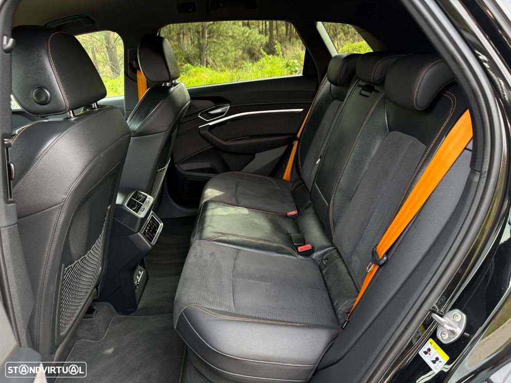 Audi e-tron 55 quattro S line - 29