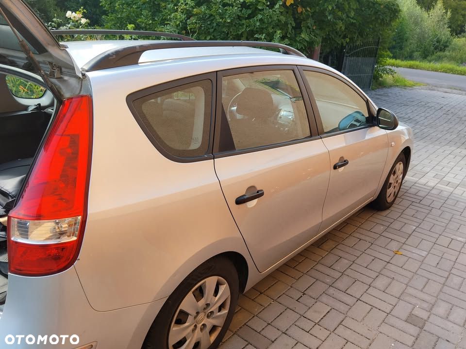Hyundai i30 1.6 Classic - 4