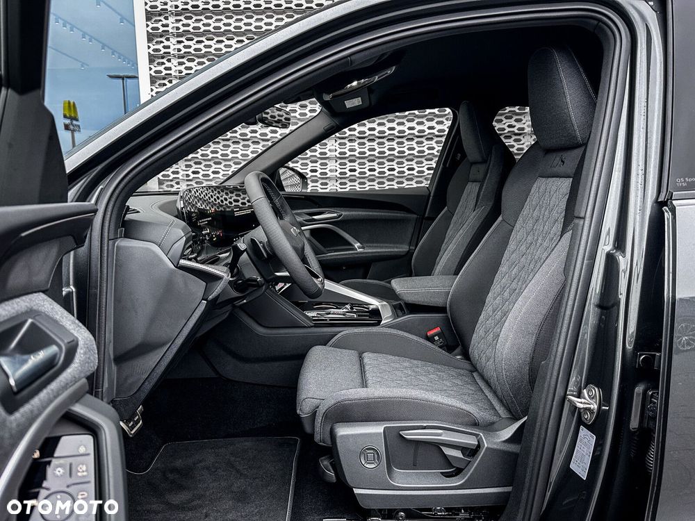 Audi Q5 Sportback - 16