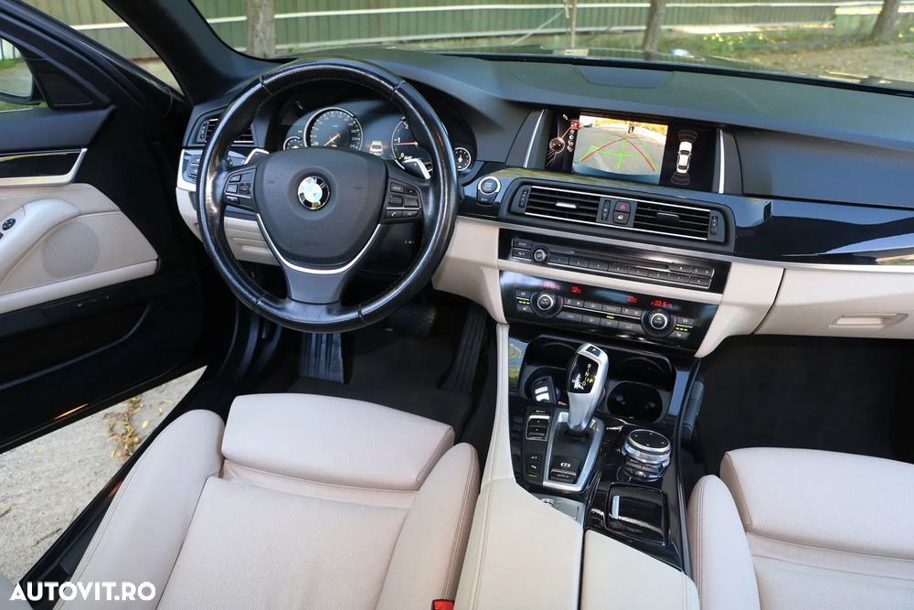 BMW Seria 5 520d Aut. - 13
