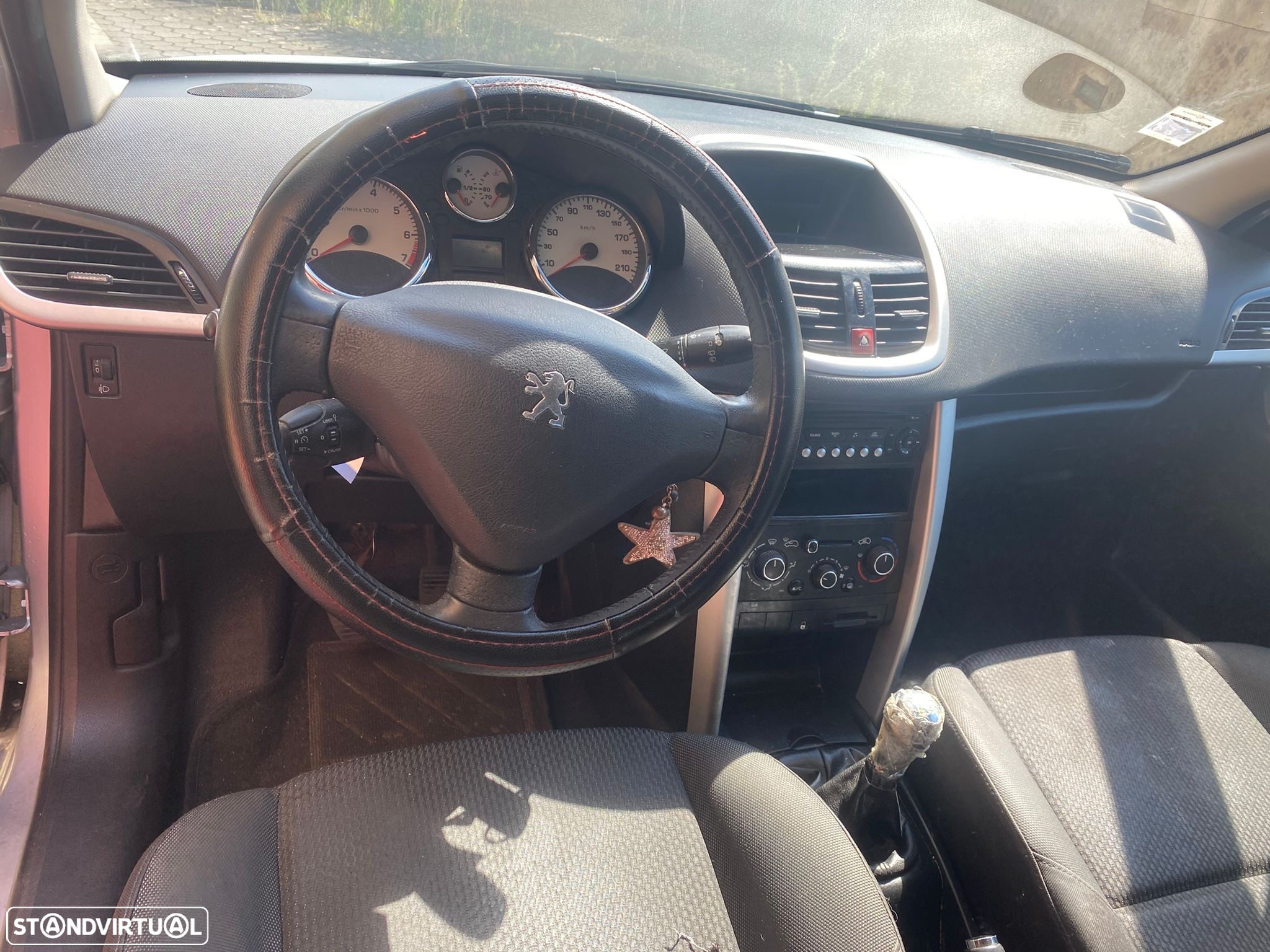 Peugeot 207 1.4 16V Active - 8