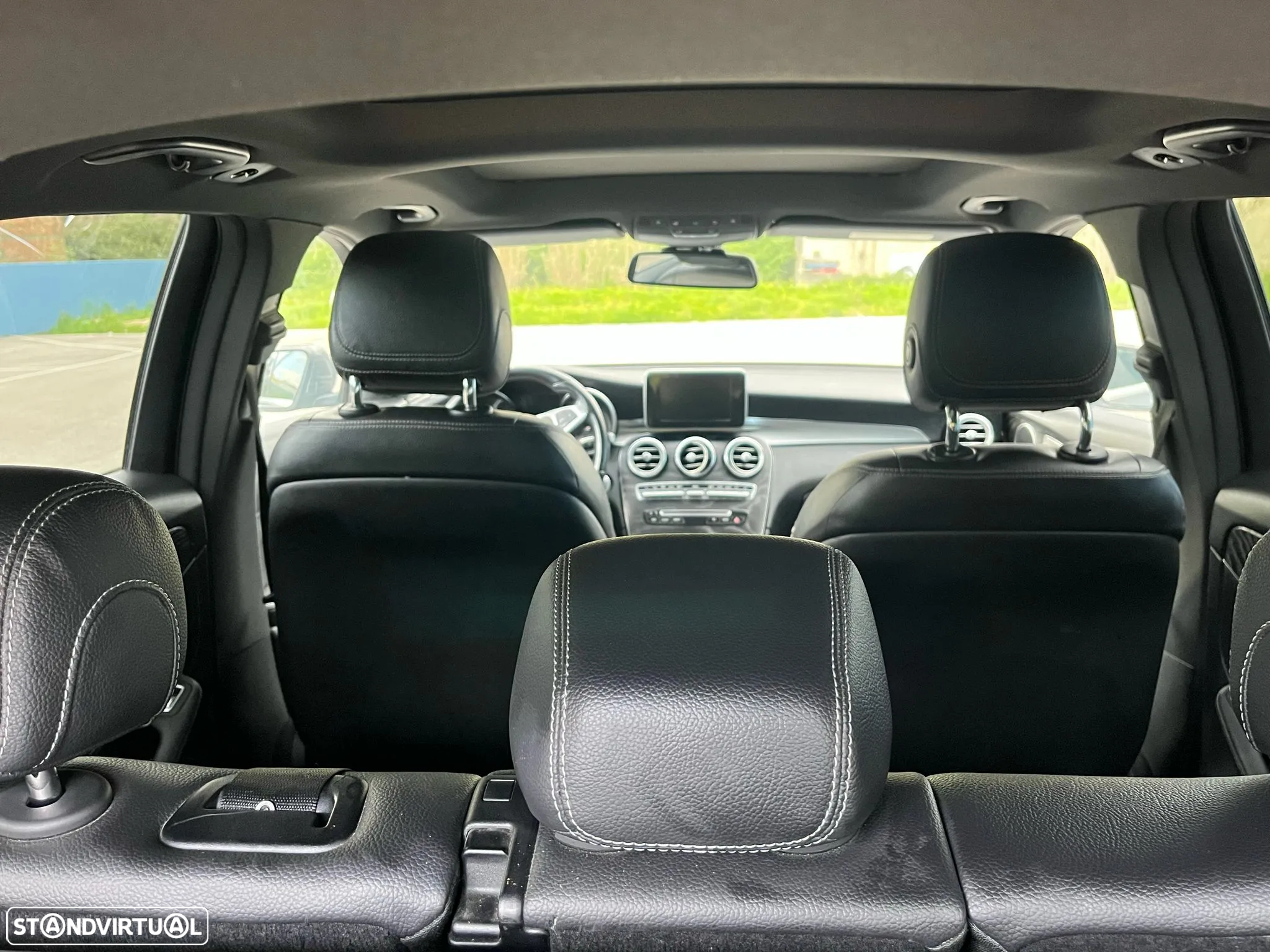 Mercedes-Benz GLC 220 d 4Matic 9G-TRONIC AMG Line - 13