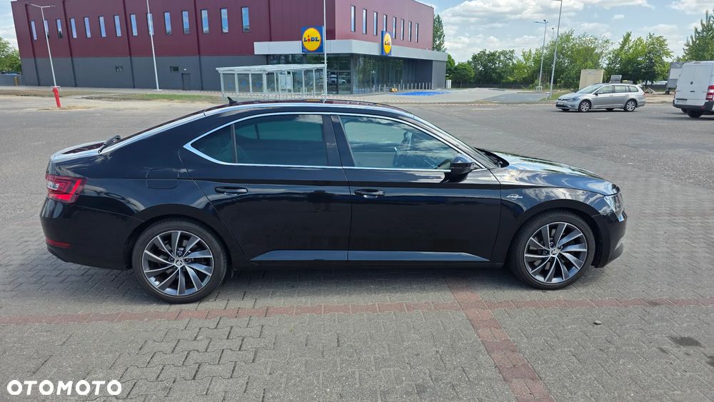 Skoda Superb 2.0 TSI 4x4 L&K DSG - 4