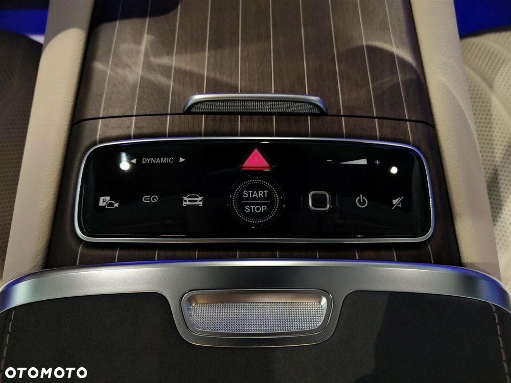 Mercedes-Benz EQS - 25