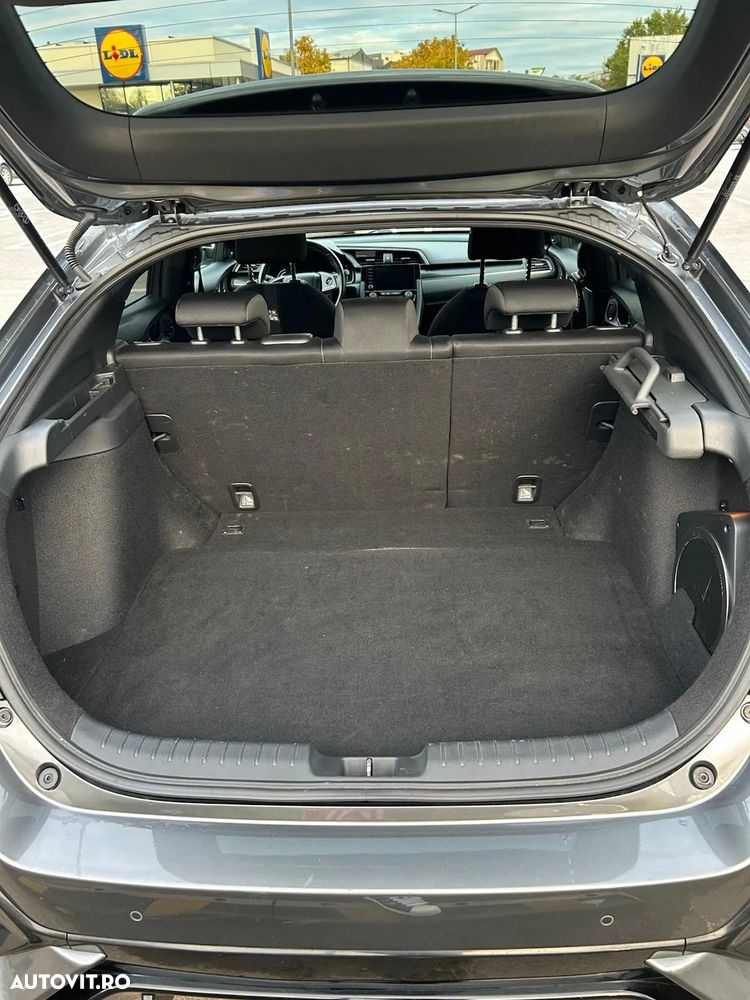 Honda Civic 1.5 VTEC Turbo CVT Sport - 10