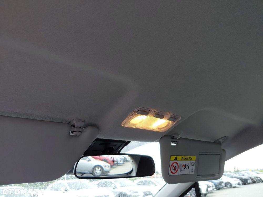 Toyota Yaris - 25