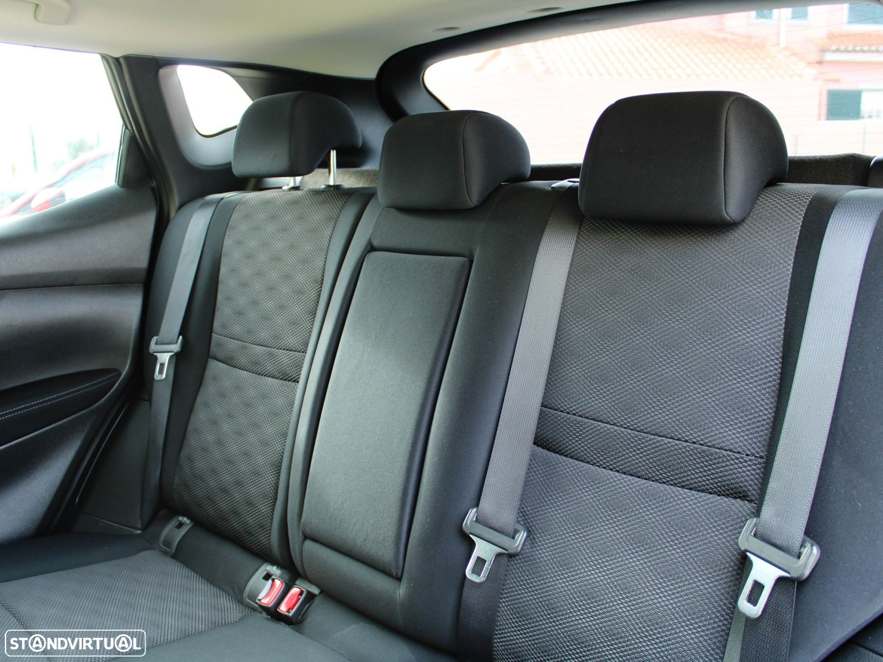 Nissan Qashqai 1.5 dCi N-Connecta 18 RS+PS - 45