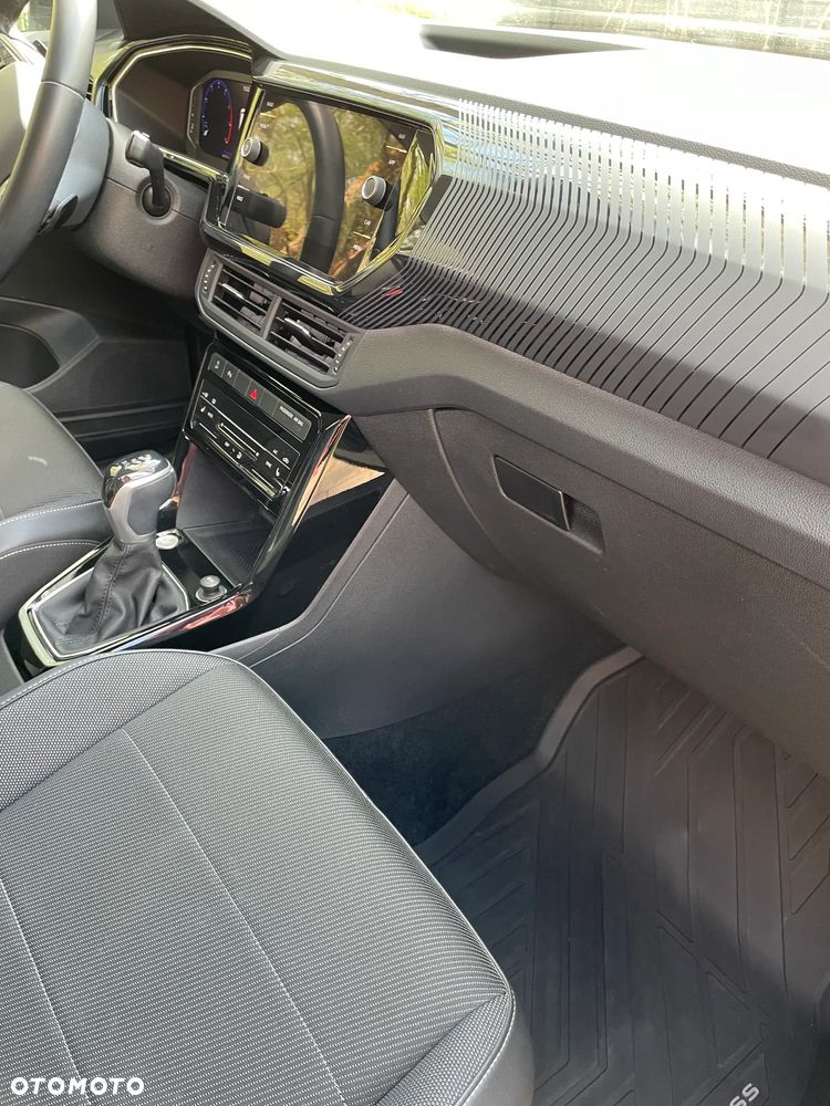 Volkswagen T-Cross 1.5 TSI ACT Style DSG - 19