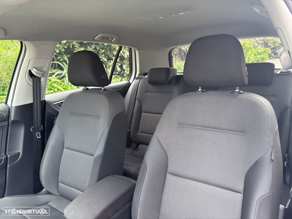 VW e-Golf AC/DC - 31