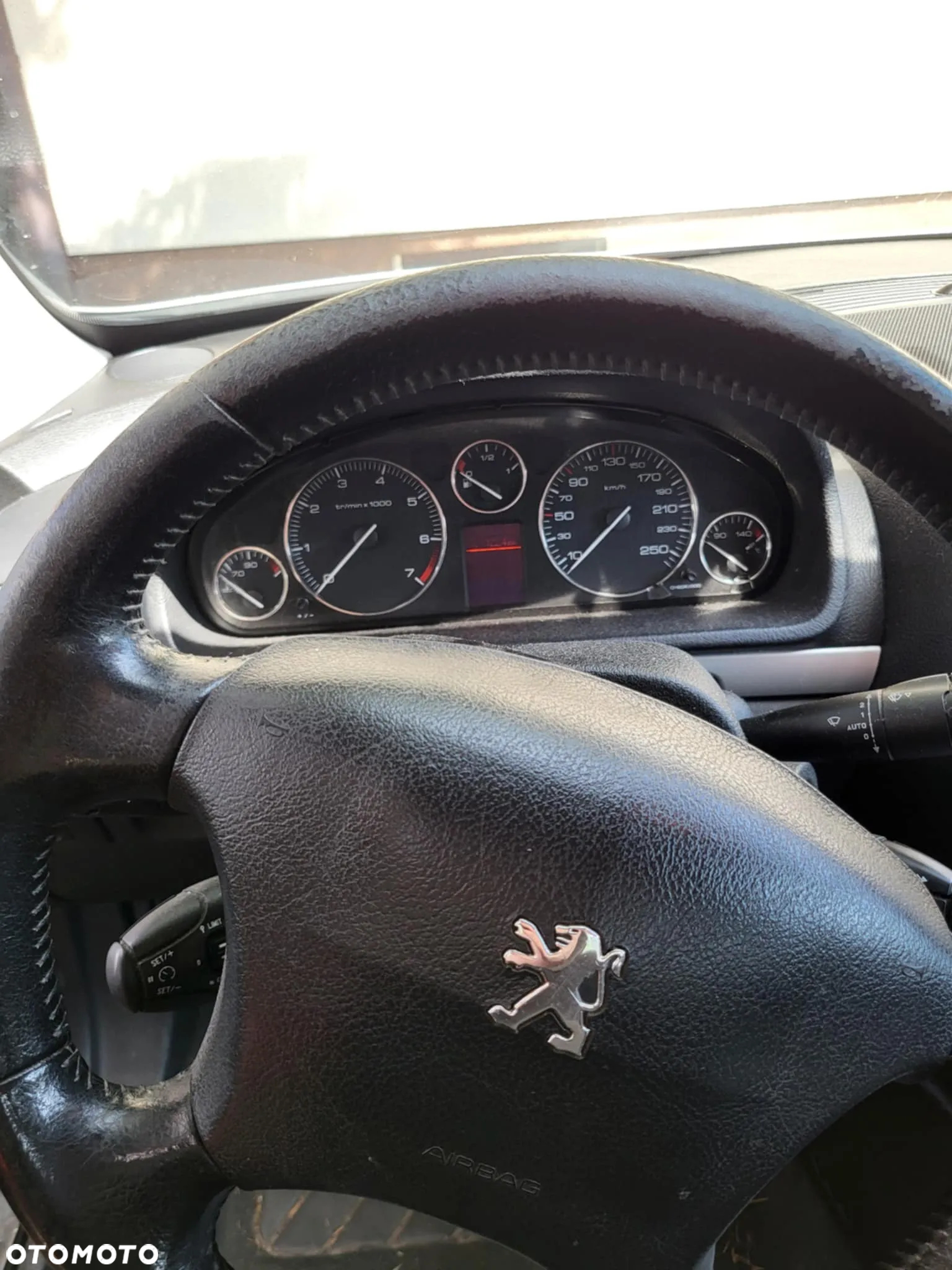 Peugeot 407 - 10