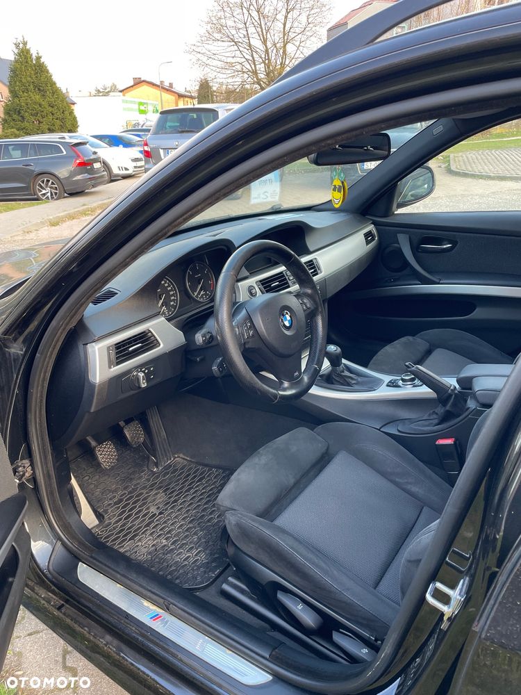 BMW Seria 3 318d DPF Edition Sport - 10