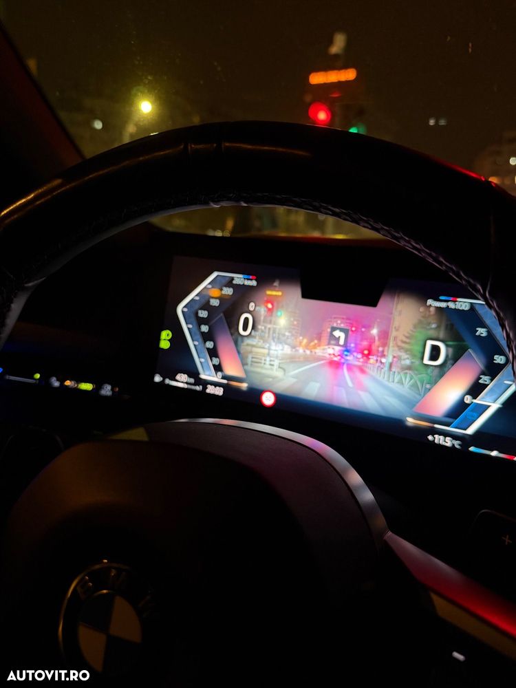 BMW Seria 5 520d xDrive AT MHEV - 8