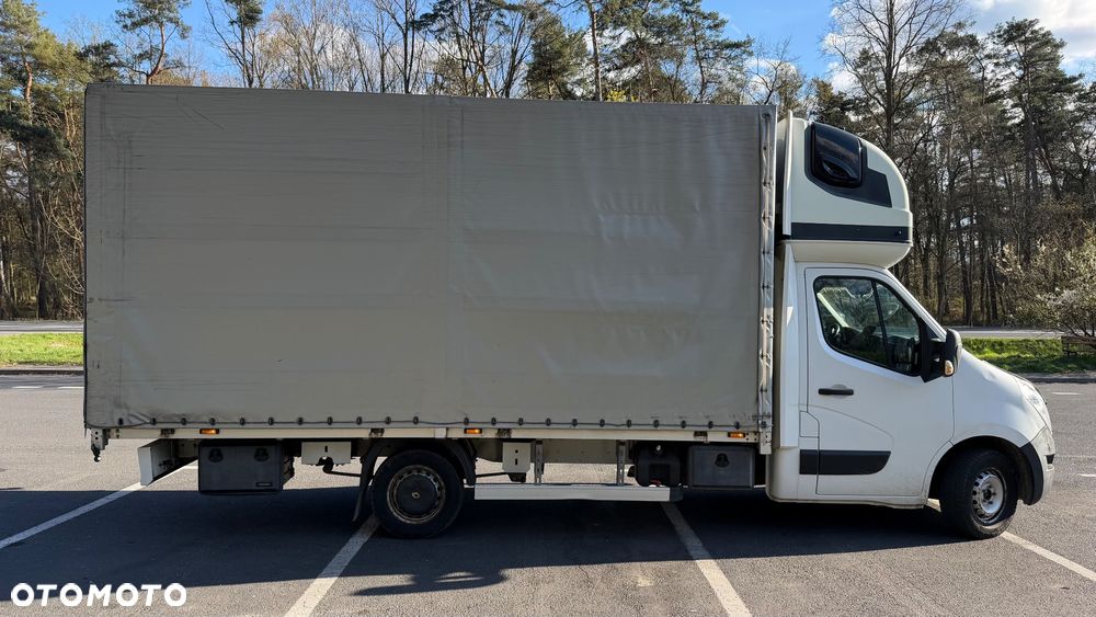 Renault Master III - 4
