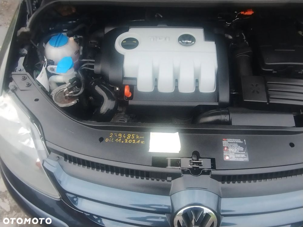 Volkswagen Golf Plus - 22