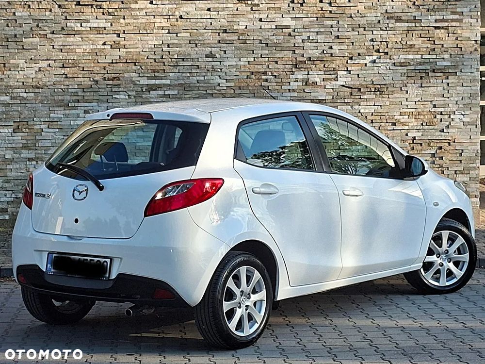 Mazda 2 1.3 Exclusive - 5