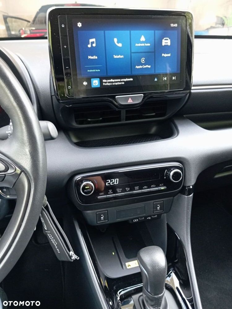 Toyota Yaris Hybrid 1.5 Style - 18