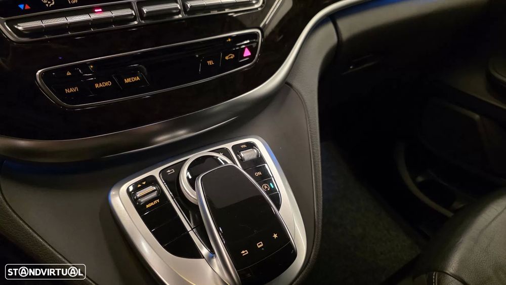 Mercedes-Benz V 220 d Longo Avantgarde Aut. - 42