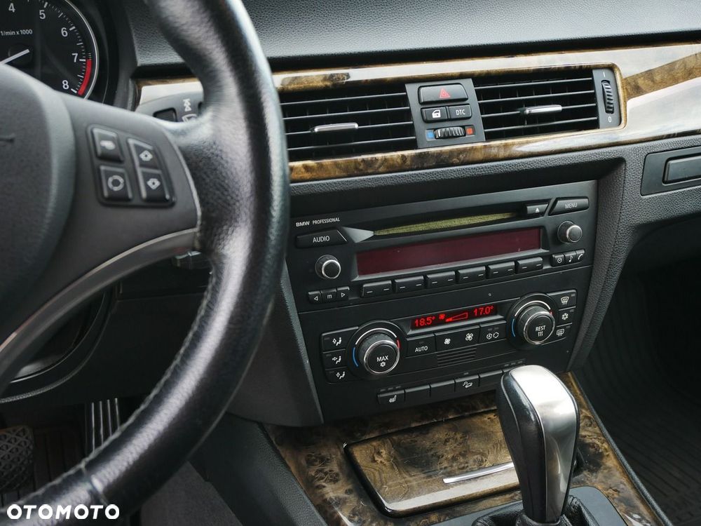 BMW Seria 3 - 21