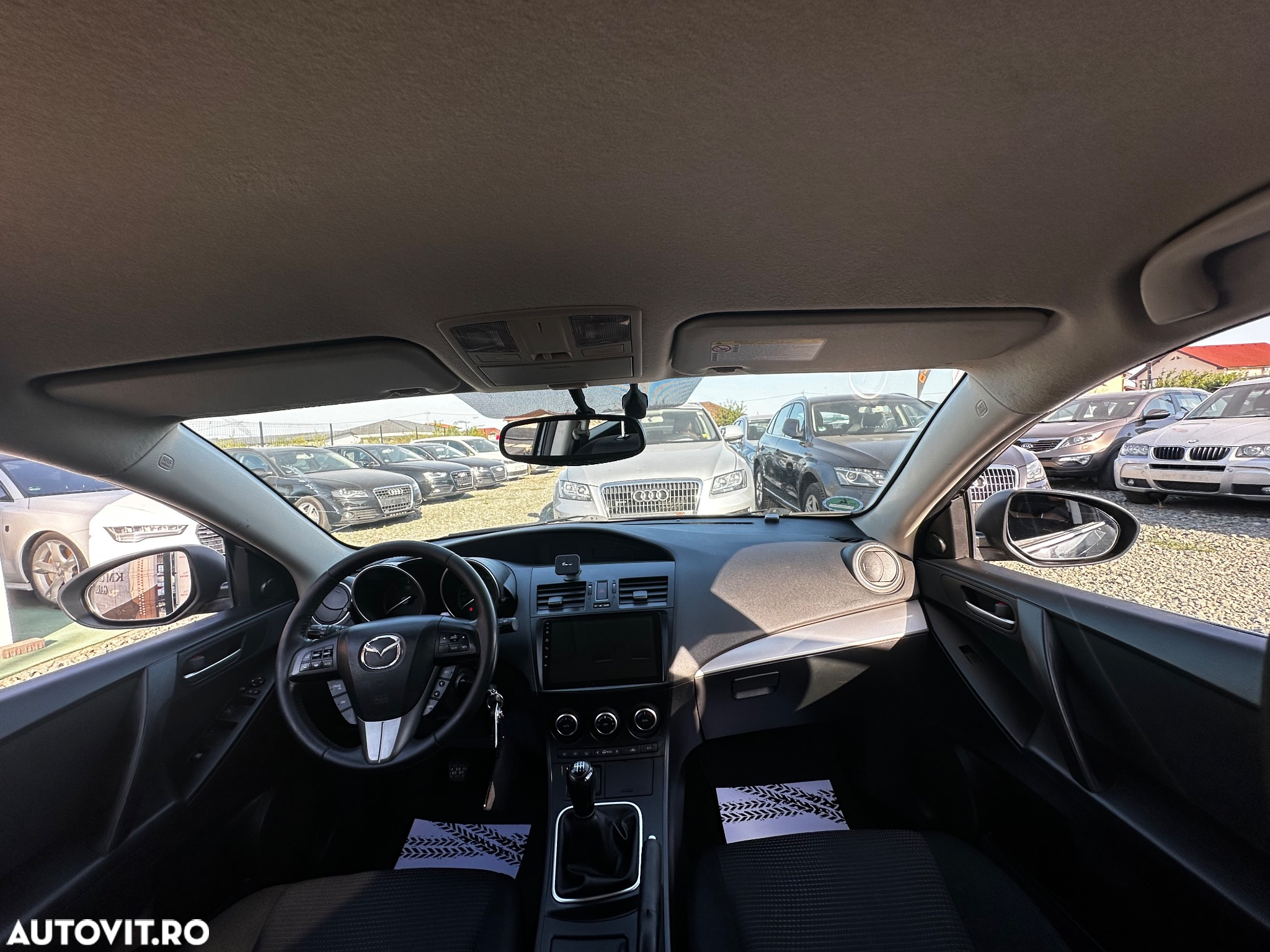 Mazda 3 - 12