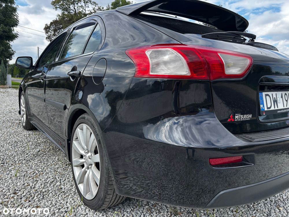 Mitsubishi Lancer 1.8 Instyle - 11