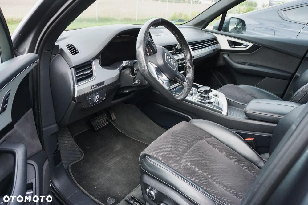 Audi Q7 - 5