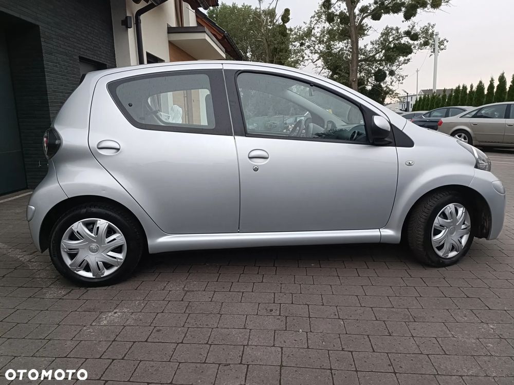 Toyota Aygo Cool&Go - 5