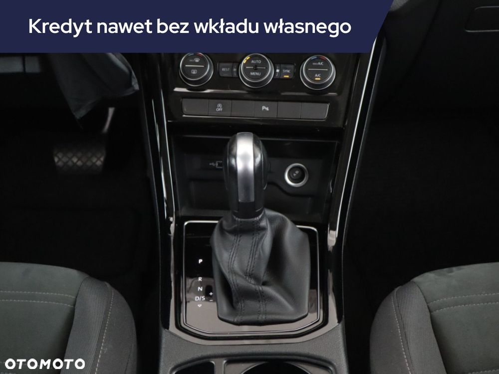 Volkswagen Touran - 19