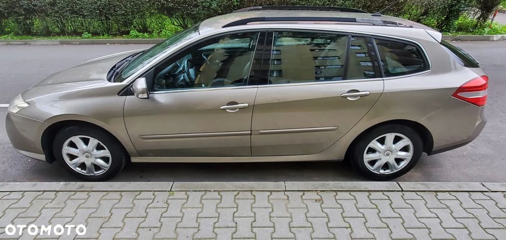 Renault Laguna 2.0 Tech Run - 9