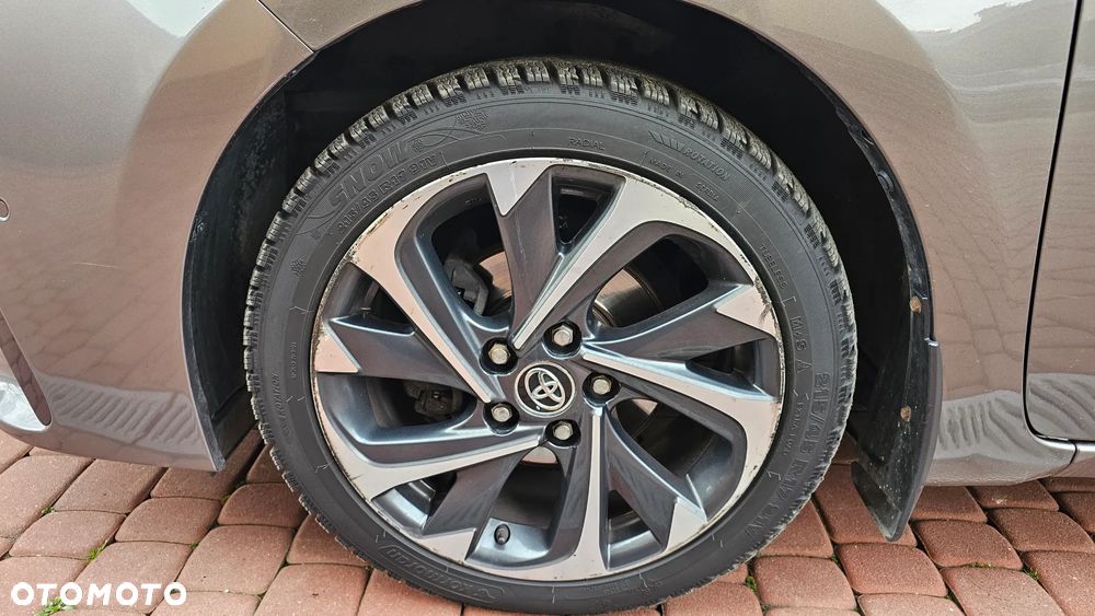 Toyota Corolla 1.6 Prestige EU6 - 33