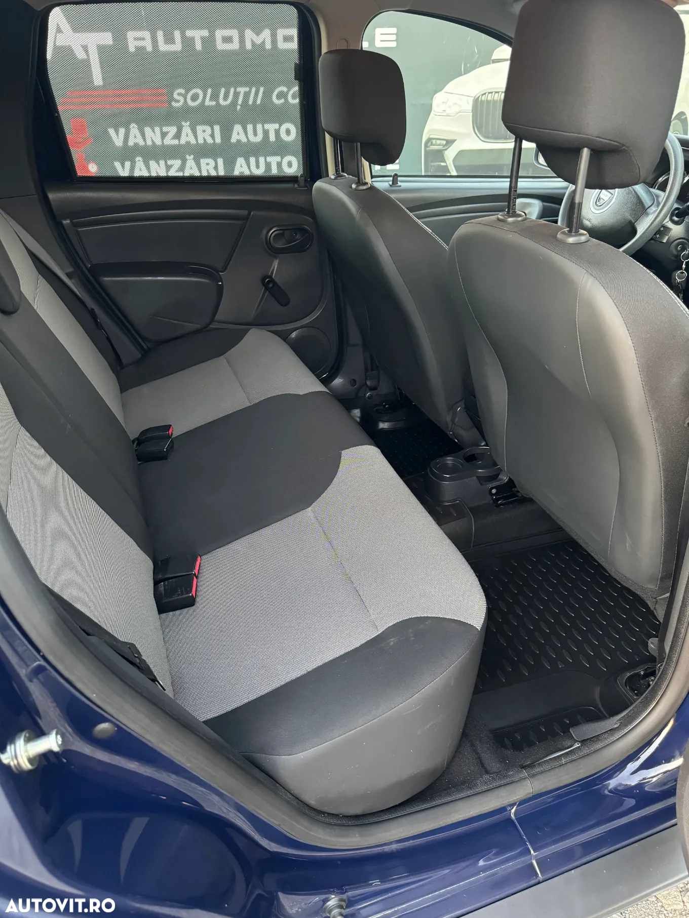 Dacia Duster 1.5 dCi 4x4 Laureate - 13