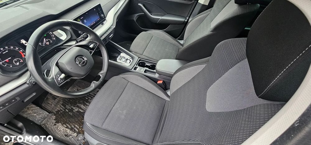 Skoda Octavia 2.0 TDI Ambition DSG - 15