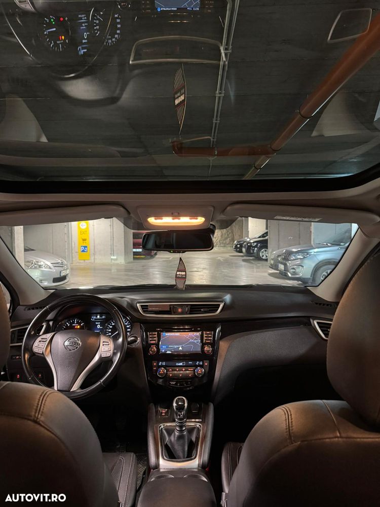 Nissan Qashqai 1.6 DCI Start/Stop 4X4-i Tekna - 3