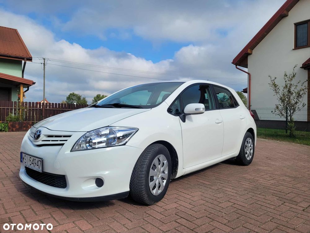 Toyota Auris 1.4 D-4D Active - 2