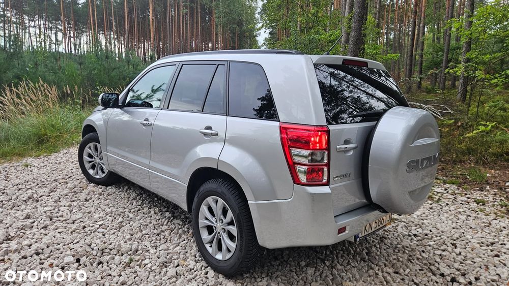 Suzuki Grand Vitara 2.4 Premium EU5 - 4