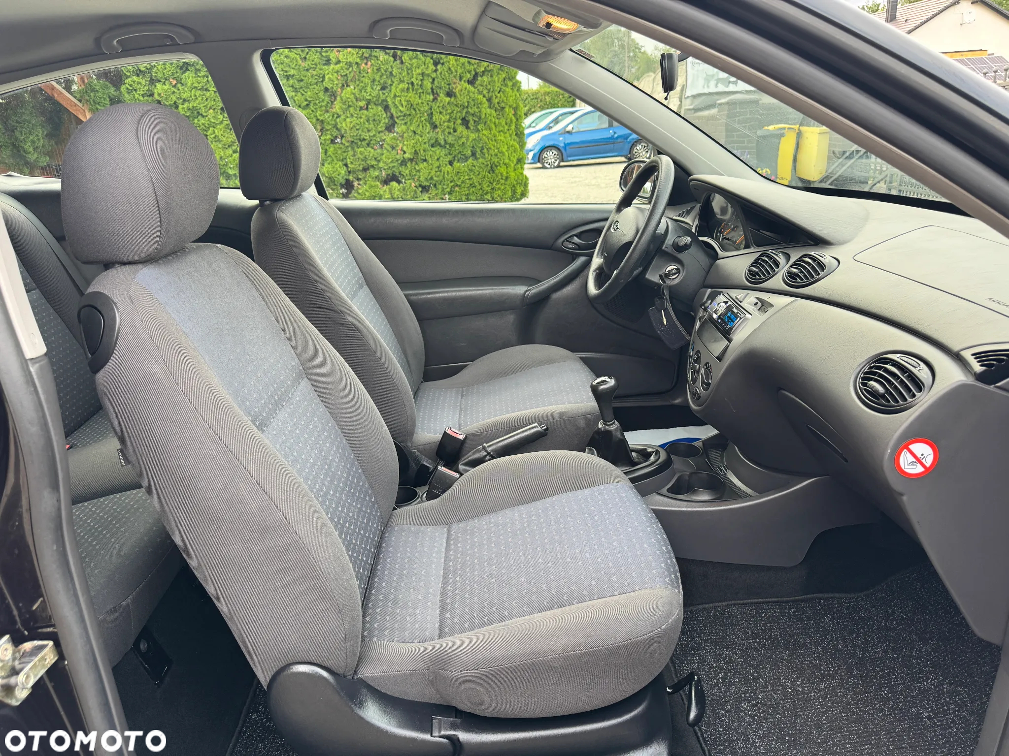 Ford Focus 1.6 16V Style - 28