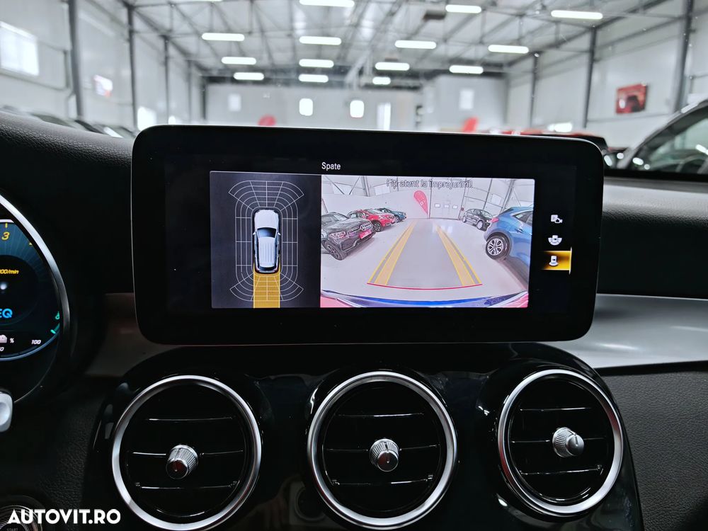 Mercedes-Benz GLC 300 de 4Matic 9G-TRONIC - 13