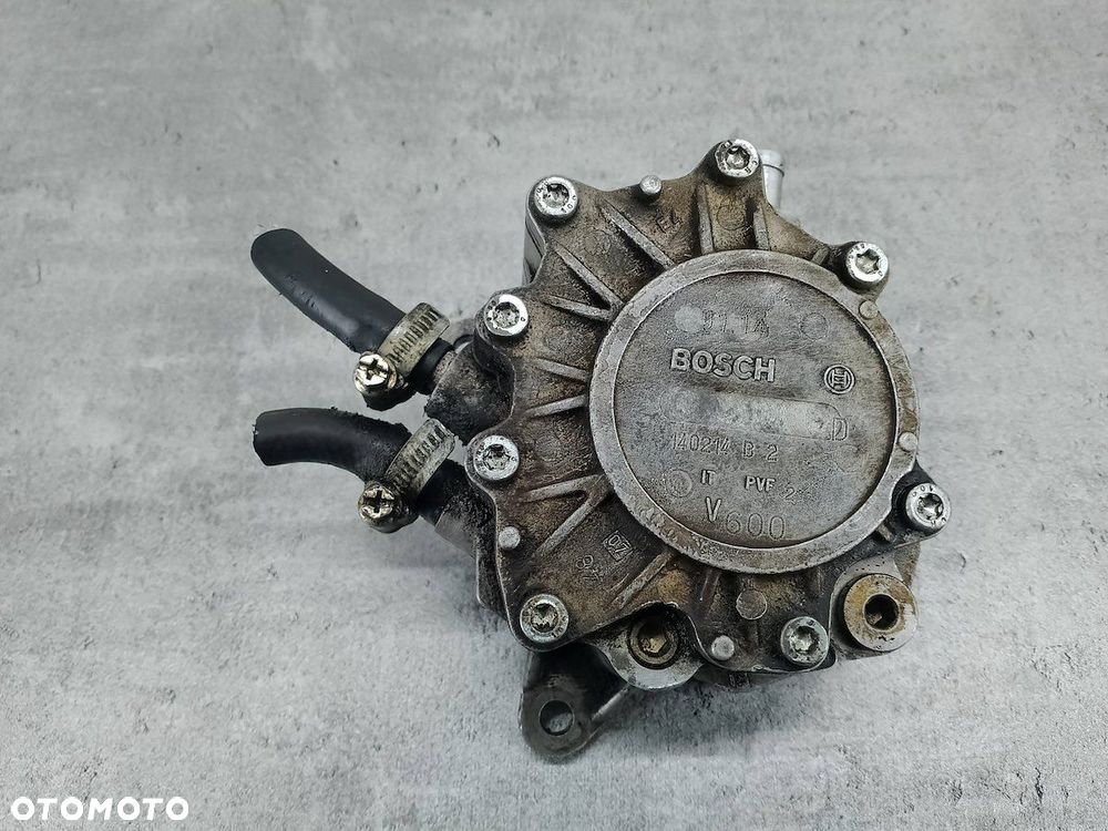 POMPA VACUM VW PASSAT B6 2.0 TDI - 5