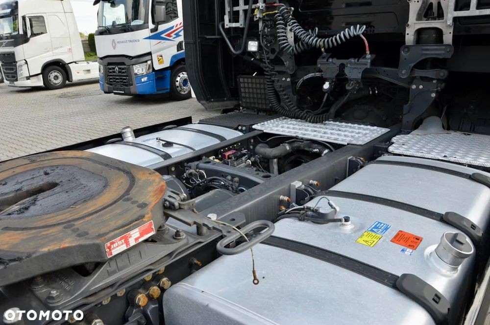 Scania S450 KLIMA POST. | WIRTUALNY KOKPIT | 1.400 L | KONTRAKT SERWISOWY | LEDY | STOLIK - 17