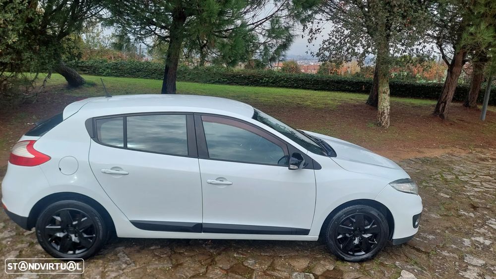 Renault Mégane 1.5 dCi Luxe - 11