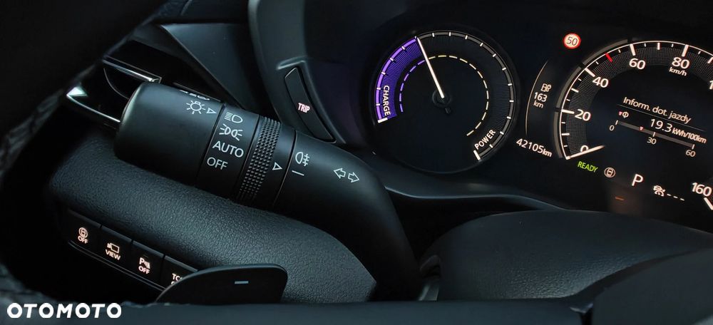 Mazda MX-30 e-SKYACTIV MAKOTO - 28