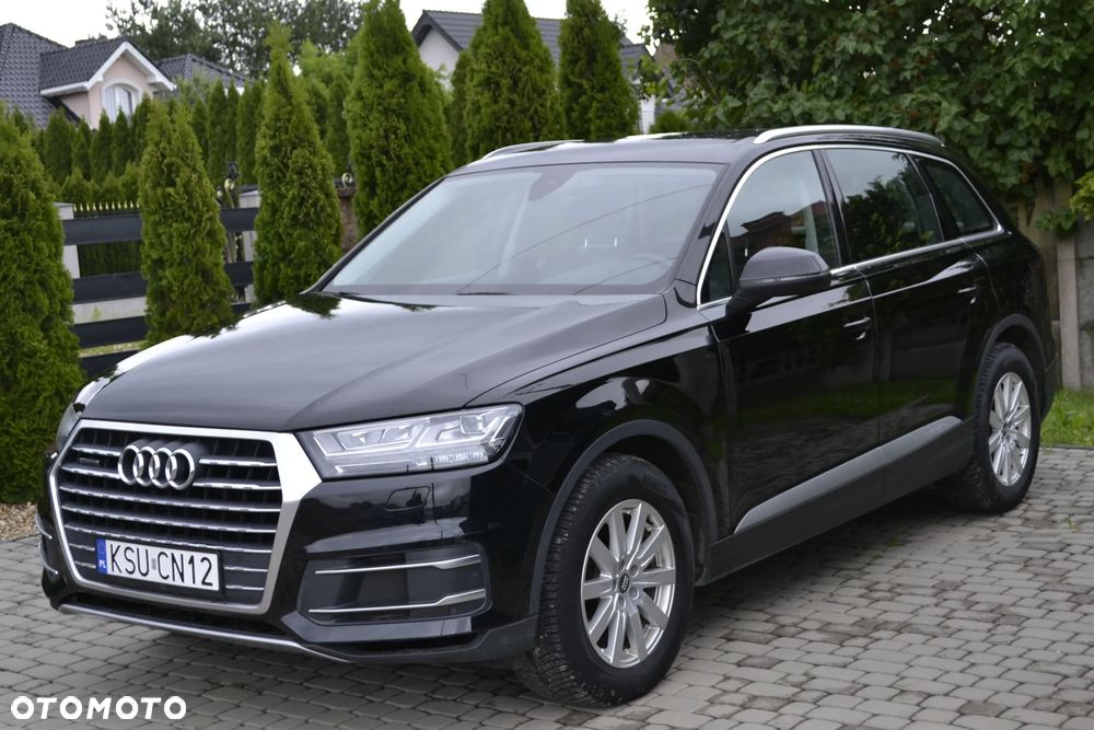 Audi Q7 - 1