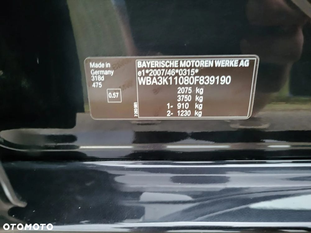 BMW Seria 3 318d - 12