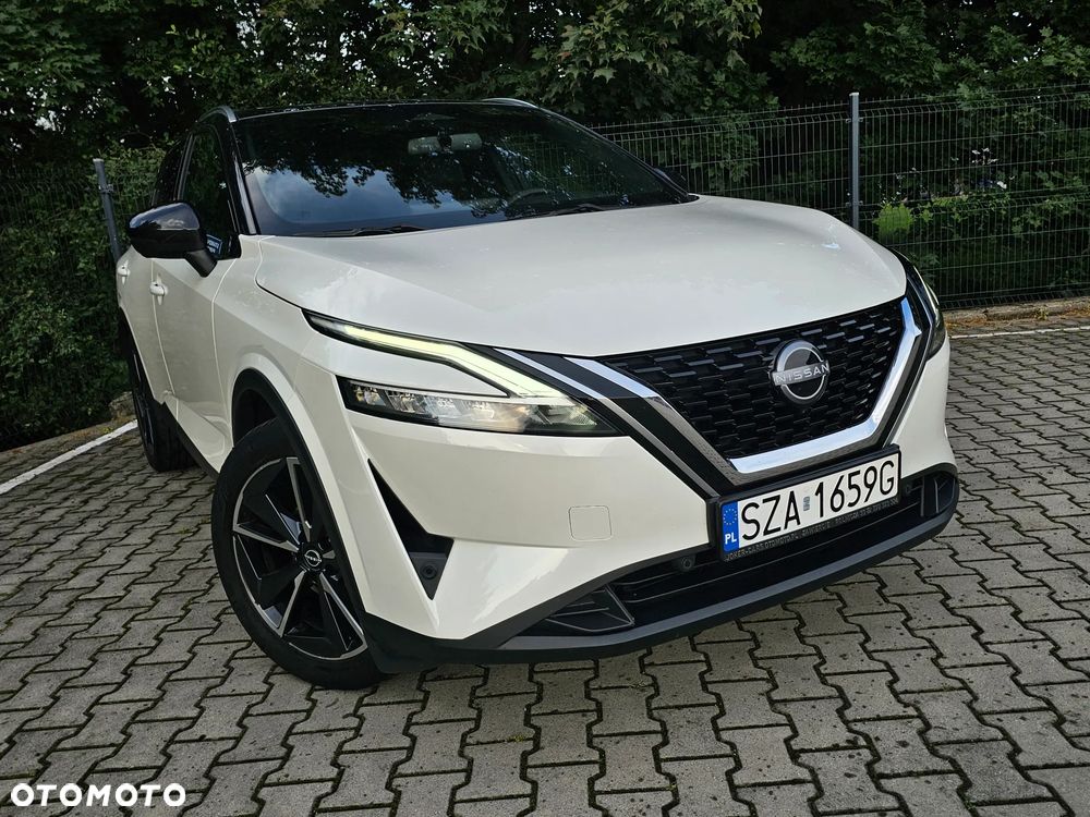 Nissan Qashqai 1.3 DIG-T 4x4 MHEV Xtronic Tekna - 13