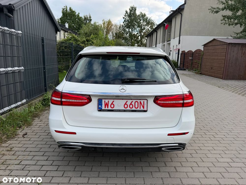 Mercedes-Benz Klasa E 400 d 4-Matic 9G-TRONIC - 6