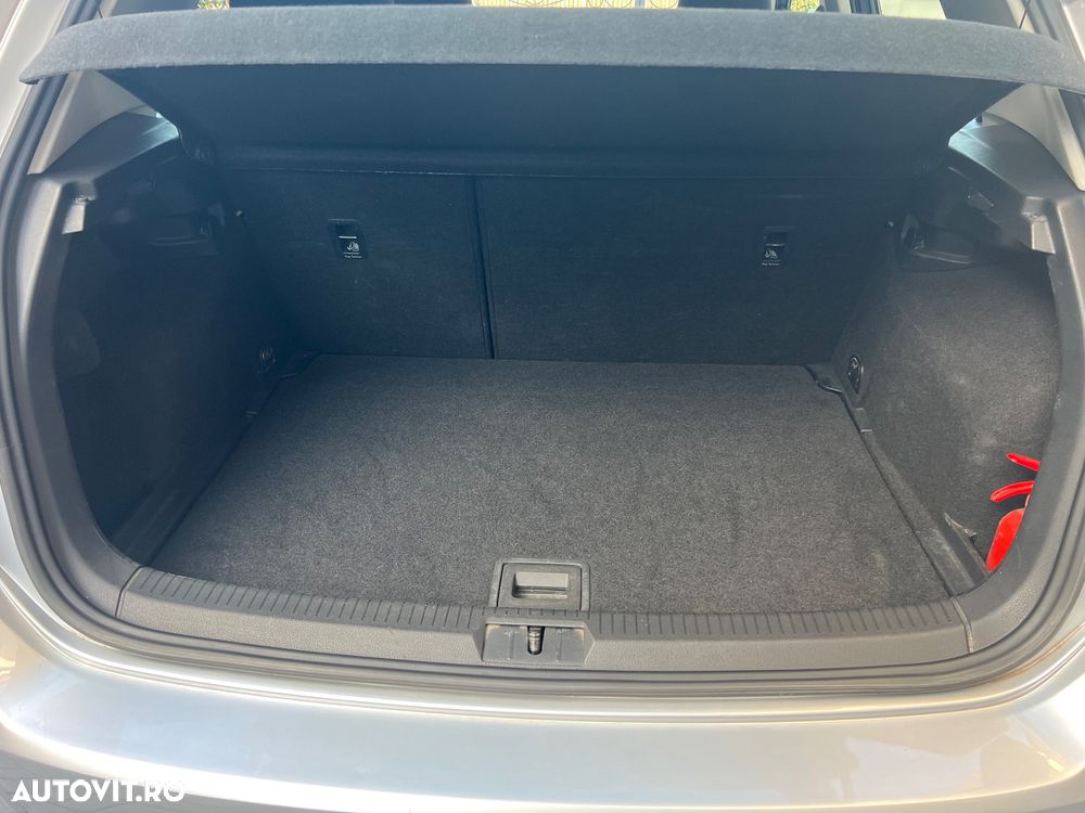 Volkswagen Golf - 7