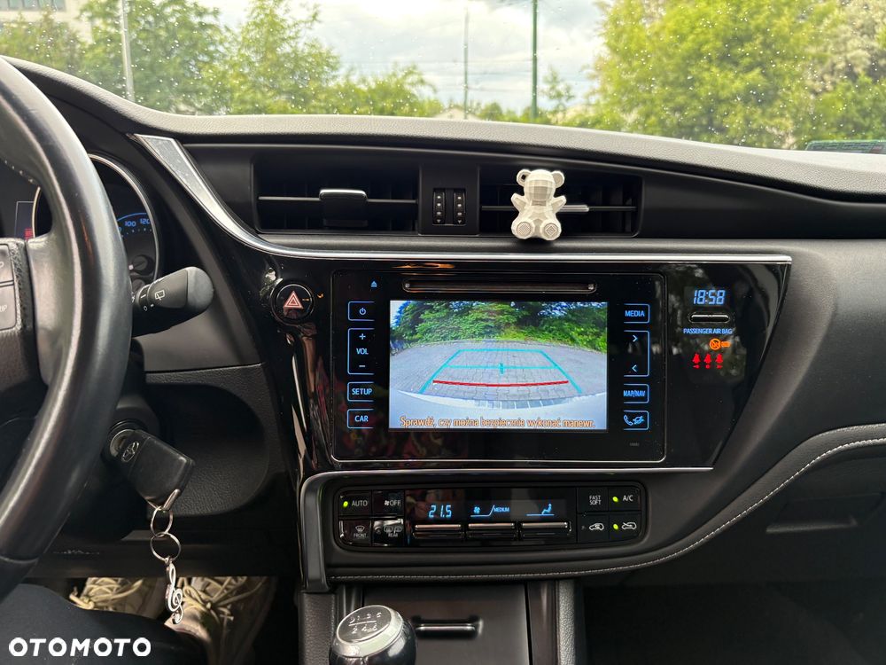 Toyota Auris 1.6 Comfort - 19