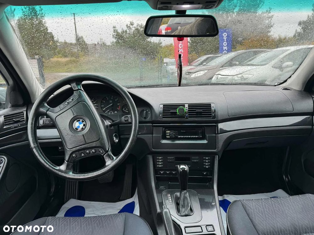 BMW Seria 5 - 13
