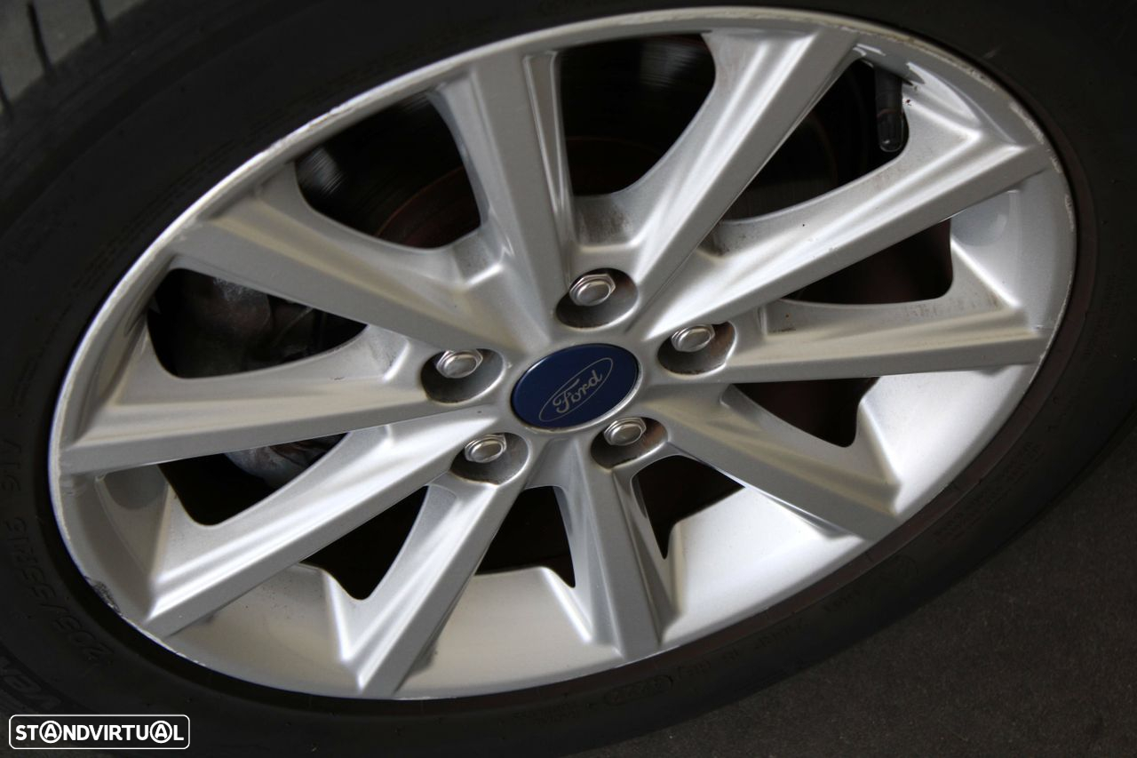 Ford Focus - 9