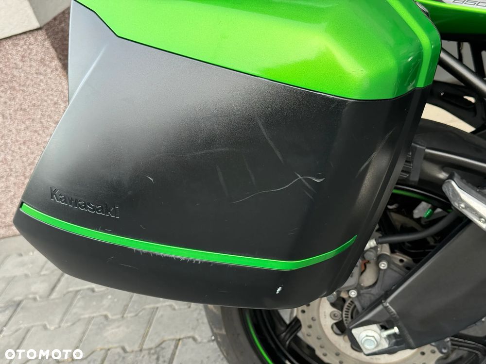 Kawasaki Versys 650 - 23